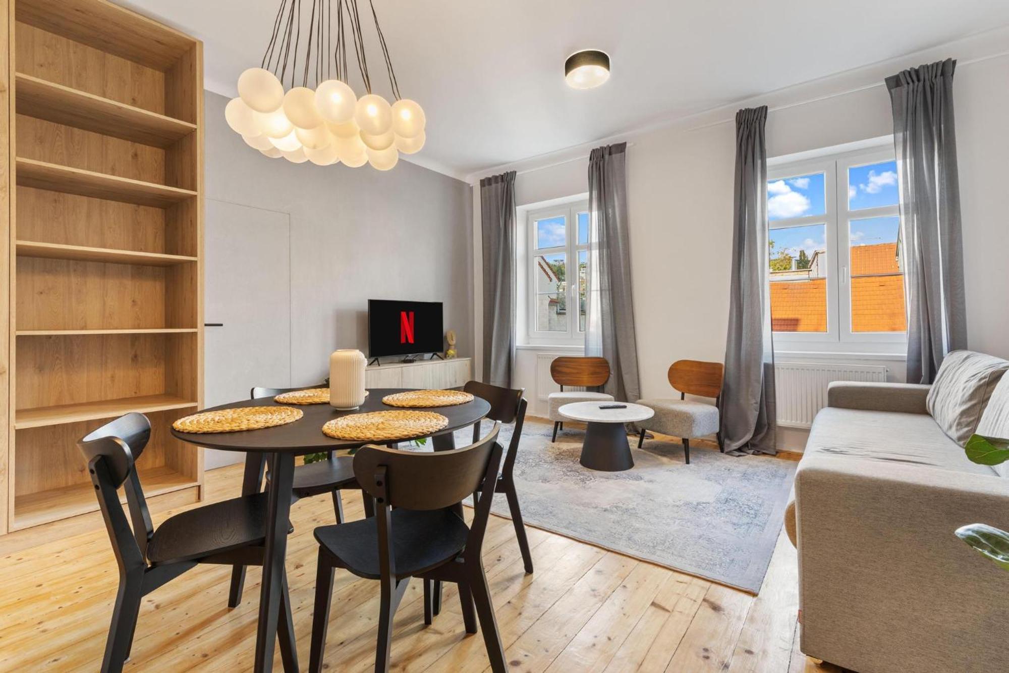 Ah Luxury Old Town Apartamento Bratislava Exterior foto